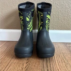 Kids Black and Green Bogs Snow Boots